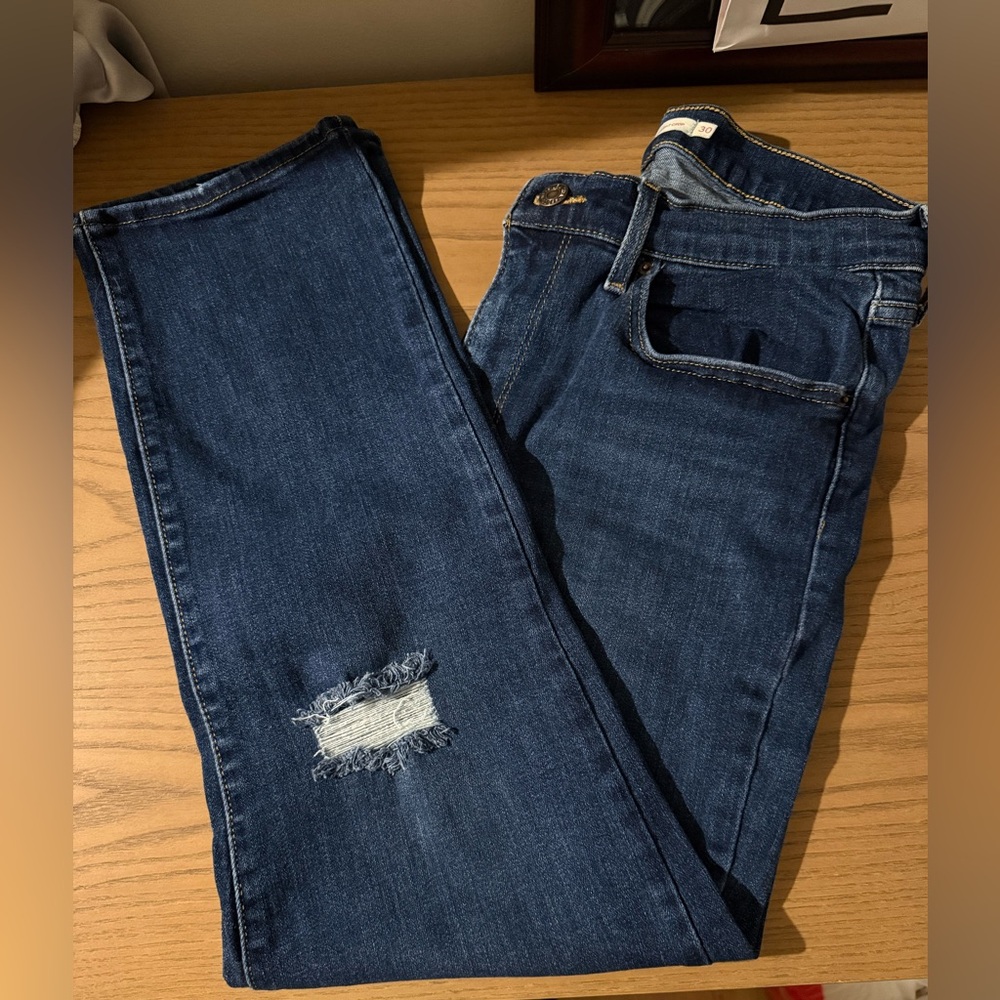 Levi’s high rise straight crop jeans - Size 30
